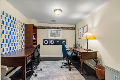 LF7 - 105 Square Feet [LEASED! *Contact Us for Waitlist Options]
