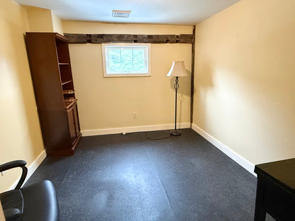 LF7 - 105 Square Feet [AVAILABLE]